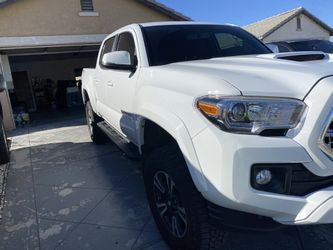2016 Toyota Tacoma
