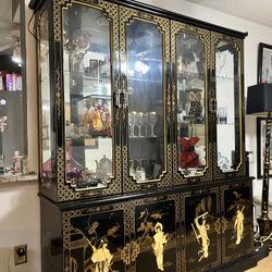 3 pieces Chinoiserie ? Furniture 