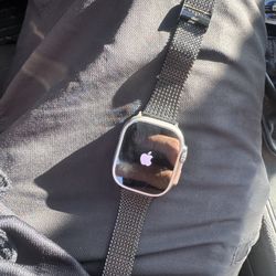 Apple Watch Ultra 1st Gen