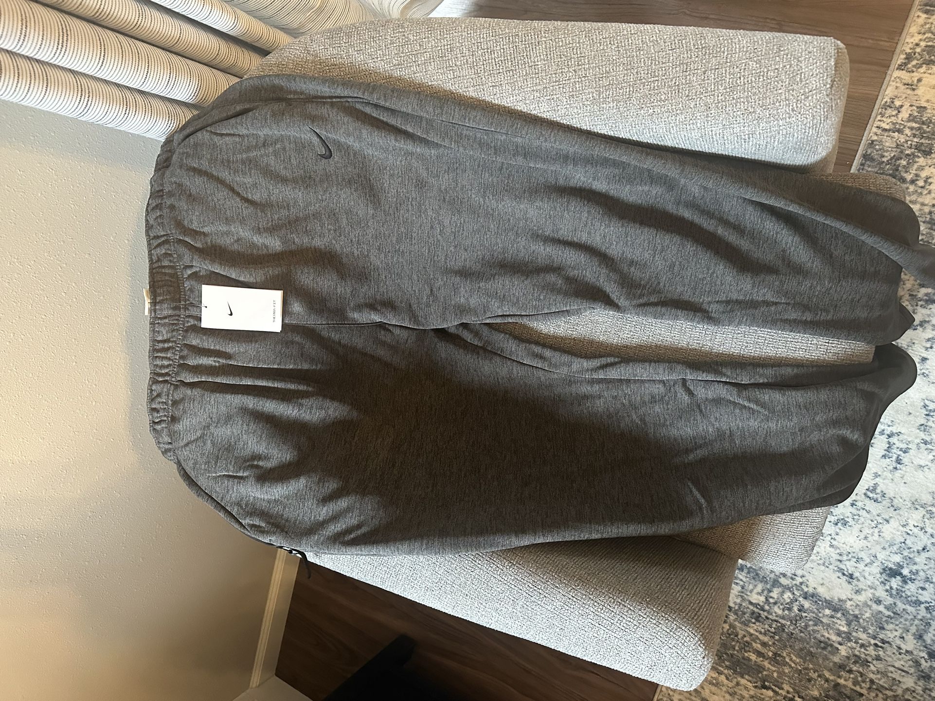 3x Men’s Nike Sweats/Joggers