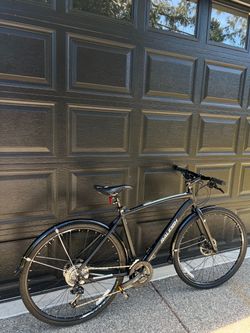 Raleigh Misceo 3.0 Hybrid Bike