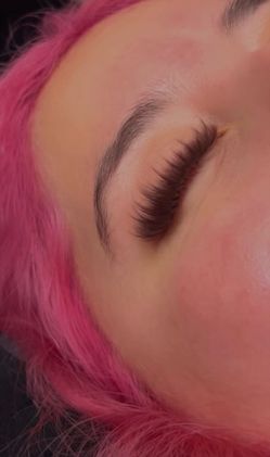 Wispy Eyelashes