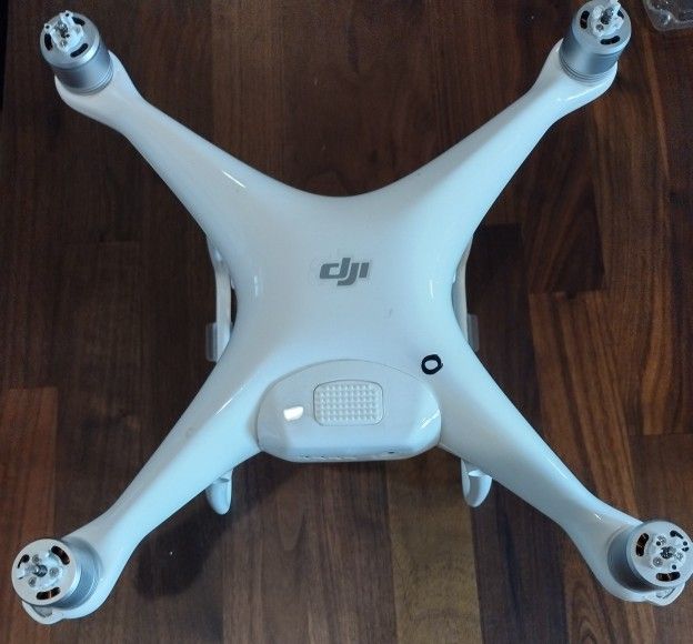 DJI Phantom 4 Drone and VR Drone Goggles