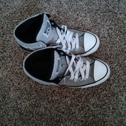 Grey Converse 50$