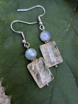 Dendritic Brazilian agate and labradorite earrings