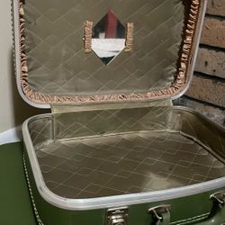 Set Of Two Classic Suitcases.