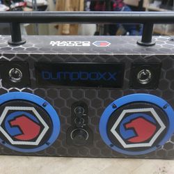 bumpboxx SPEAKER Ultra100-240V 4A MAX 50/60HZ 12V 4AH SYNC  Tested & Works.  USED. TESTED. IN A GOOD WORKING ORDER. MISSING POWER CORD.