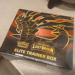 Pokémon Lost Origin Elite Trainer Box - New & Sealed