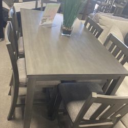 7pc Dining Room Set ‼️❤️‍🔥 Easy Financing Available ✅✅