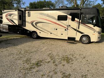 2018 Forest River Georgetown 31L5