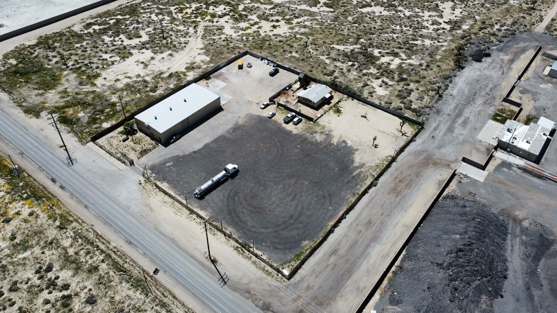 TRUCK AND RV STORAGE for Sale in Lancaster, CA OfferUp