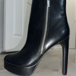 Guess Boots Brand New 