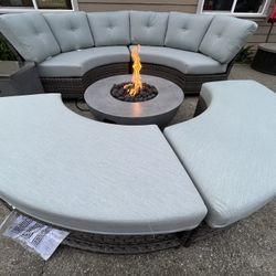 Brand New Huge Outdoor Furniture With Fire Pit 