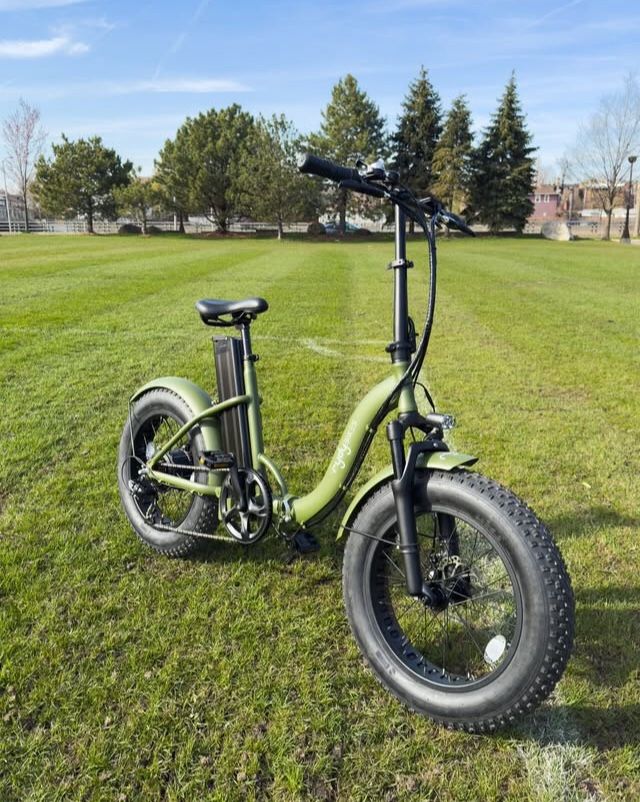 750W Step-Thru EBike GREEN Folding Electric Bike - 48V 15AH Battery & 25Ah Battery Options
