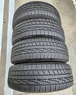235/65/17 Goodyear vendo un set de llantas usadas excelente condiciones de vida las 4 ✅🤩I am selling a set of used tires, all 4 in excellent living c