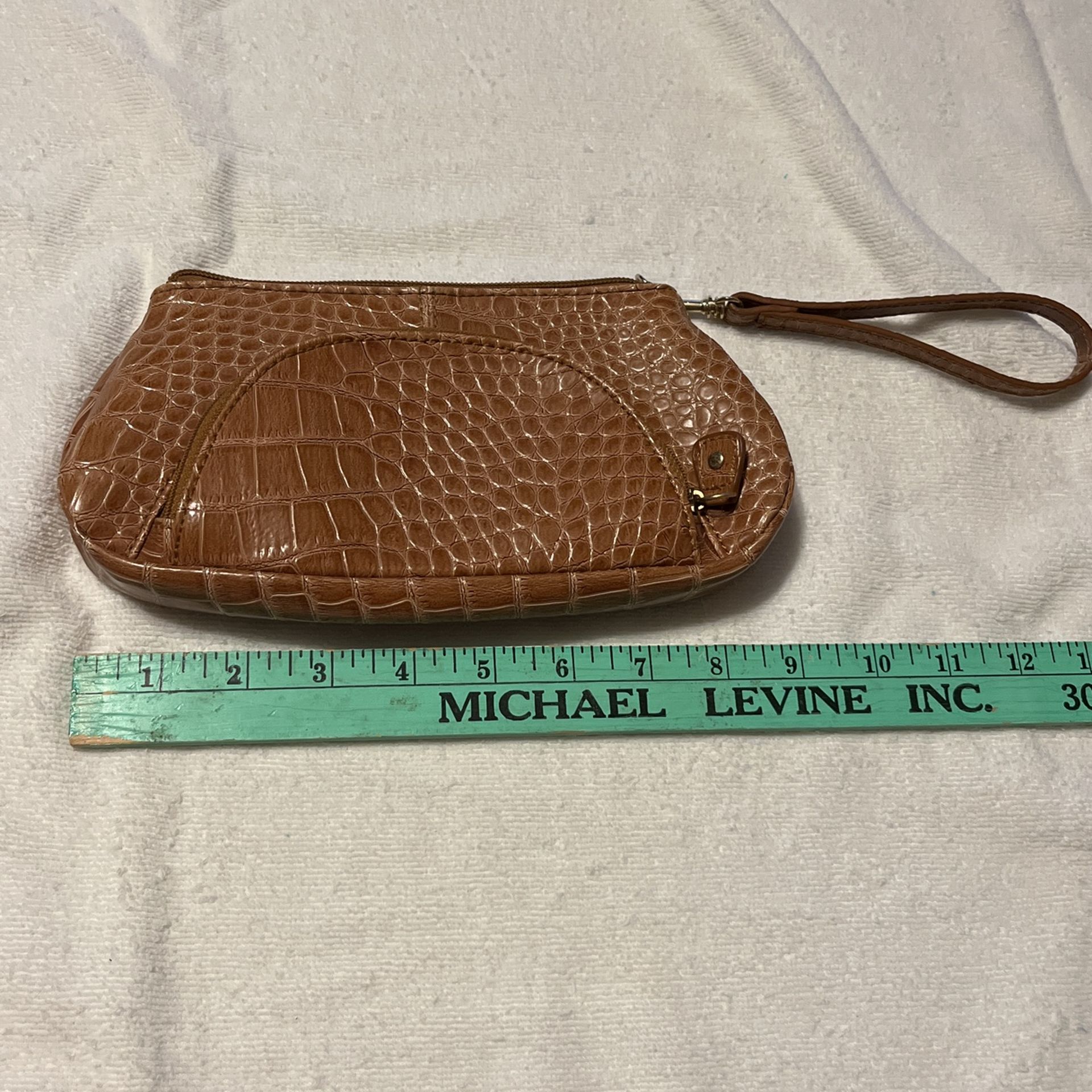 Wristlet Purse