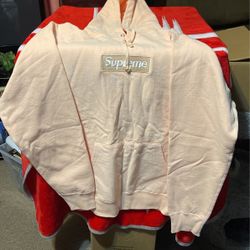 Supreme Hoodie