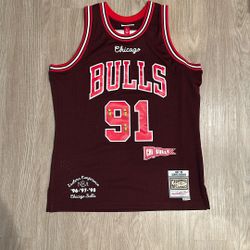 Size Large - Mitchell And Ness Swingman Authentic Jersey NBA Basketball Chicago Bulls Dennis Rodman Michael Jordan Vintage Sports Culture Supreme