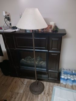 Floor lamp