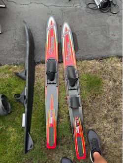 Twin Waterskis for Beginners