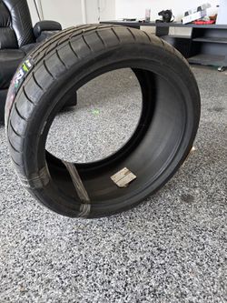 Tires 315 30 22