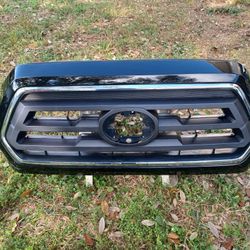 2019  Toyota Tacoma OEM Original Grille 
