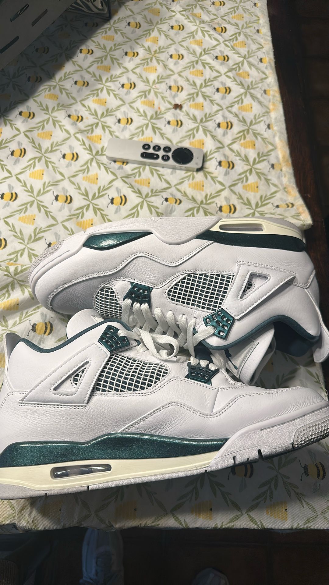 Air Jordan 4 Retro oxidized Green