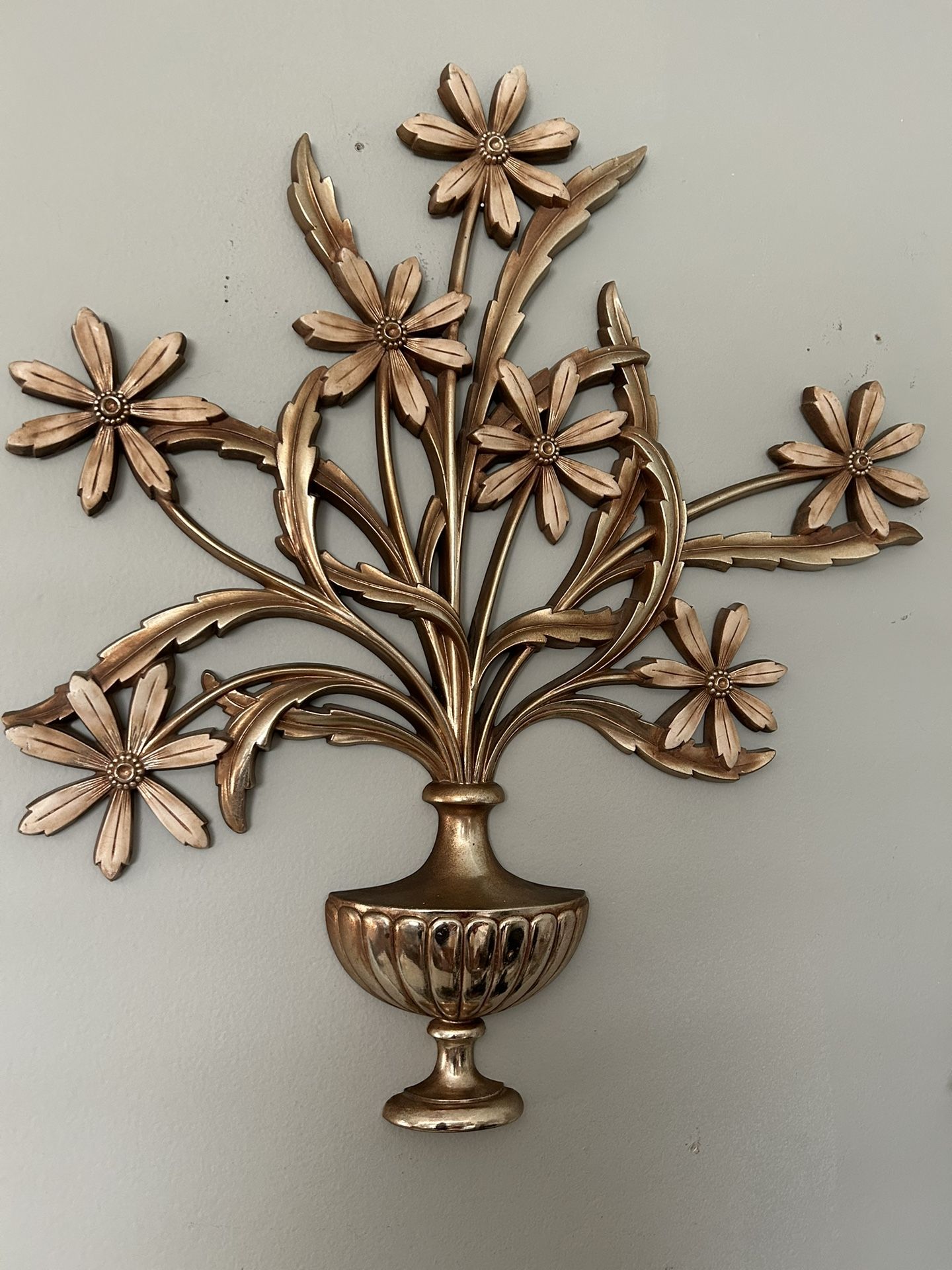 MCM Syroco Large Gilded Floral Arrangement Gold & White Wall Hanging