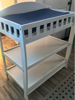 Baby changing table