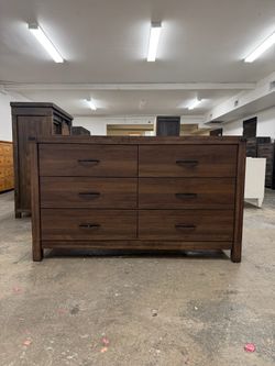 Crown Mark 6 Brown Drawer Dresser