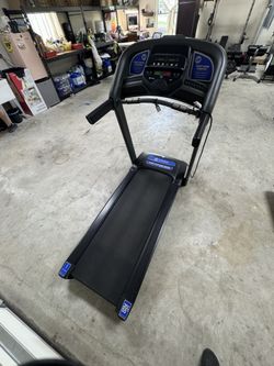 Horizon Fitness T101 Treadmill