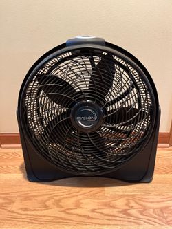 Lasko 20-inch 3-speed Cyclone black floor fan