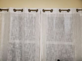 Curtain
