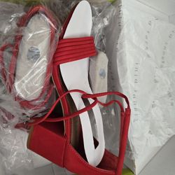 SIZE 7, BRAND NEW IN BOX, gianni bini rihann santorini red size 7 women's shoe