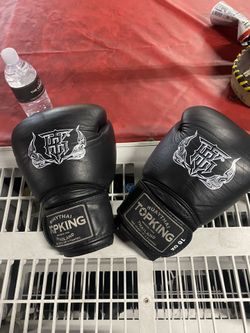 Boxing/Muay Thai Gloves
