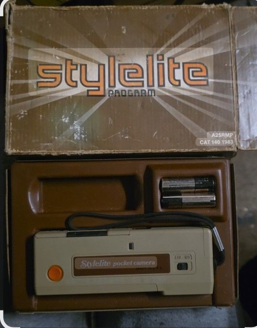 Vintage Kodak Stylelite pocket camera