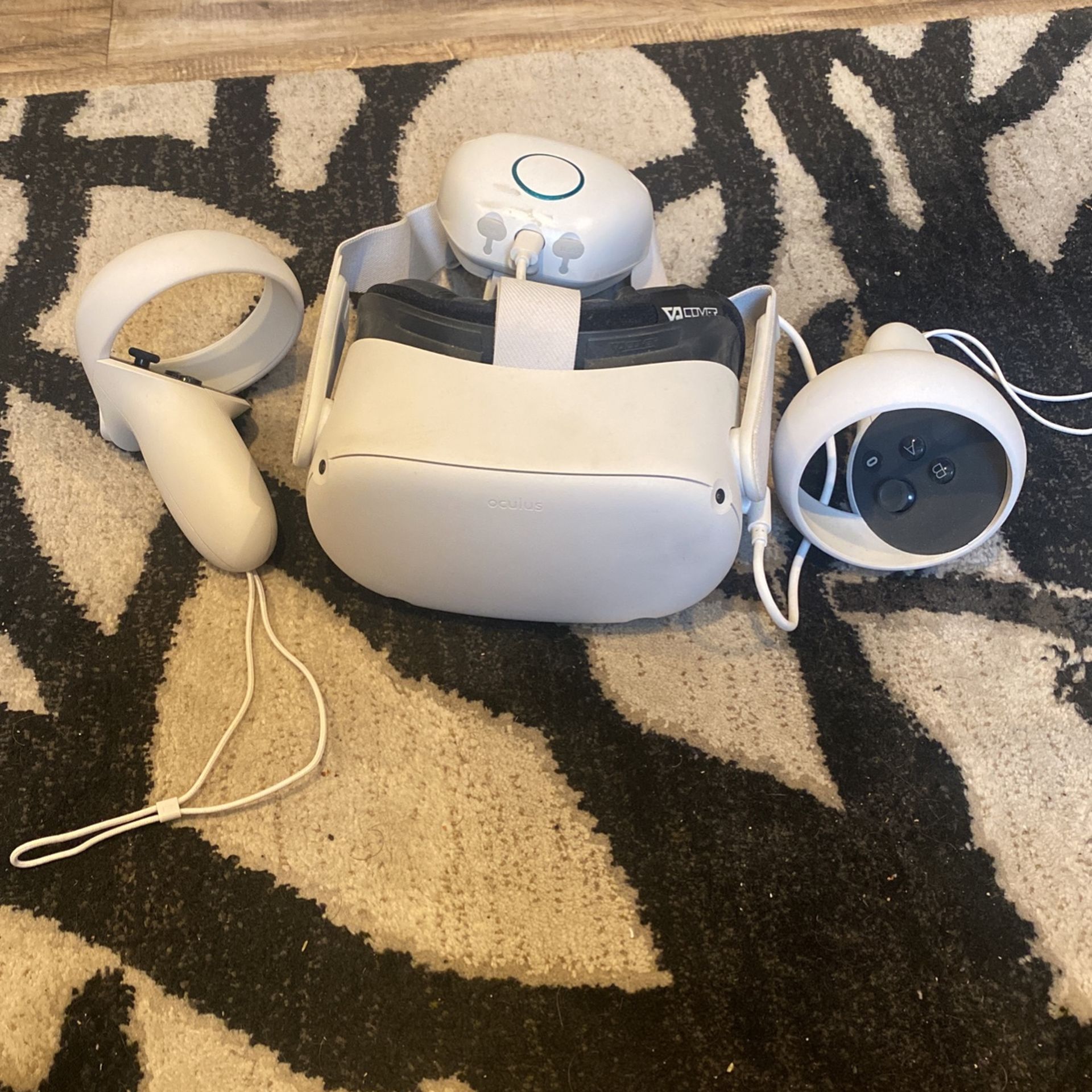 Quest 2 w/VR Cover (256gb)