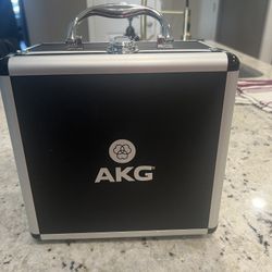 AKG P220 Large-diaphragm Condenser Microphone Absolute Mint