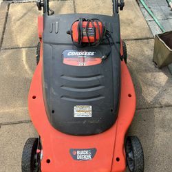 Black and Decker 24 Volt Cordless Electric Lawn Mower for Sale in Portland,  OR - OfferUp