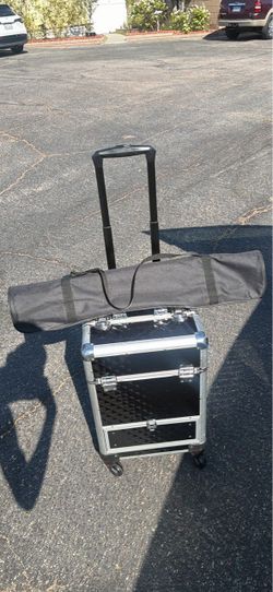 Cosmology Box with rollers and Mannequin stand! Adjustable‼️