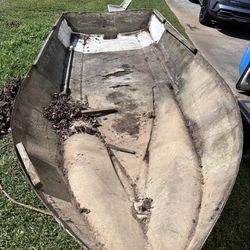 14’ Fiberglass Tri Hull Boat. If it’s posted, it’s available.