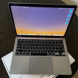 MacBook Air 13-inch