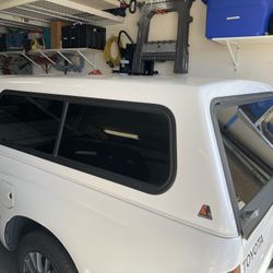 Leer Fiberglass Truck Shell 