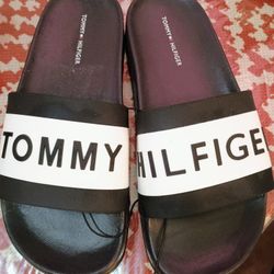 Tommy Slides 