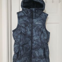 Columbia Womens Pike Lake Hooded Vest