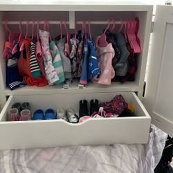 Baby Doll Dresser And Accessories 
