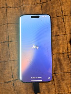 iPhone 15 pro max 256gb UNLOCKED