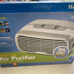 Holmes Desktop HEPA-Type Filter & Optional Ionizer, Air Purifier
