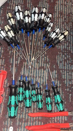 Wera Screwdriver Set with Knipex Pliers
