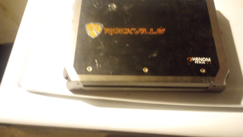 Rockville Amp